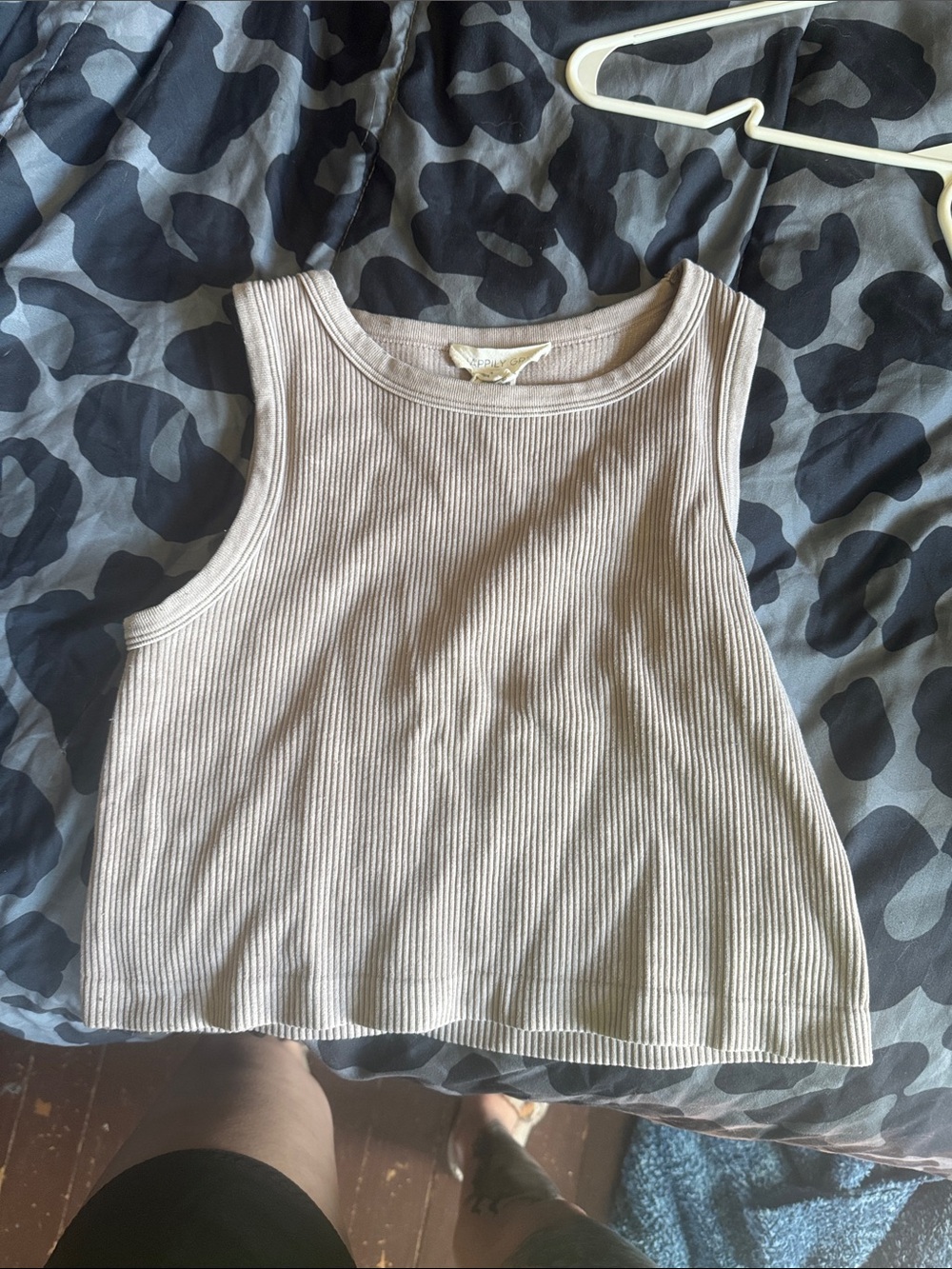Ribbed Cropped Tank Top in Light Taupe